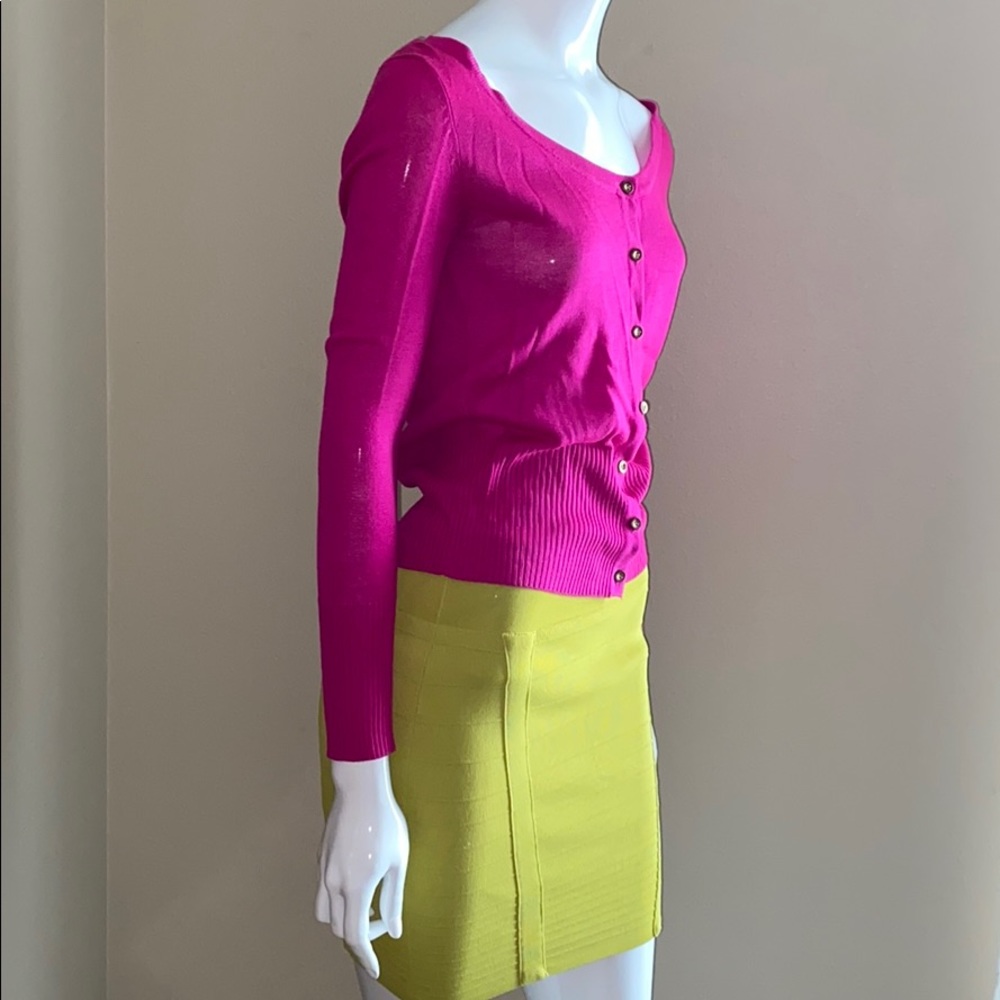 Beautiful bright pink, cardigan size S